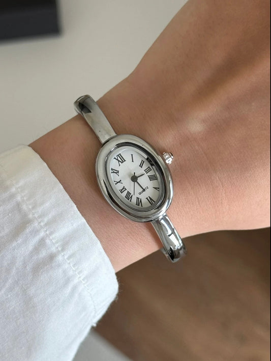 Altın ve Gümüş Pinterest Saat